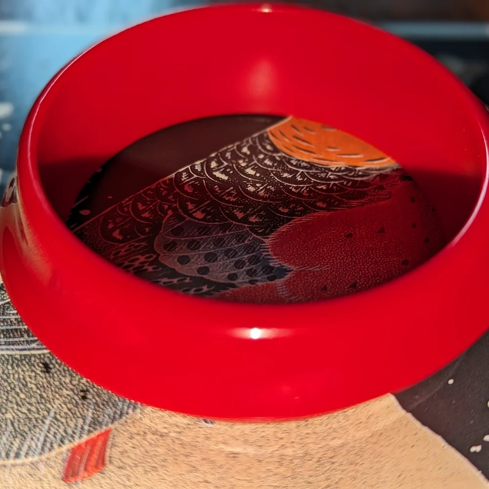 ❤️🍒 Wide Vintage Bangle Bright Cherry Red Space Age Bracelet ♥️🍒♥️ - Picture 7 of 13